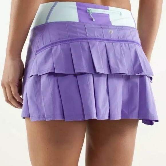 lululemon athletica Dresses & Skirts - Lululemon Pace Setter Power Purple Stripe Skirt